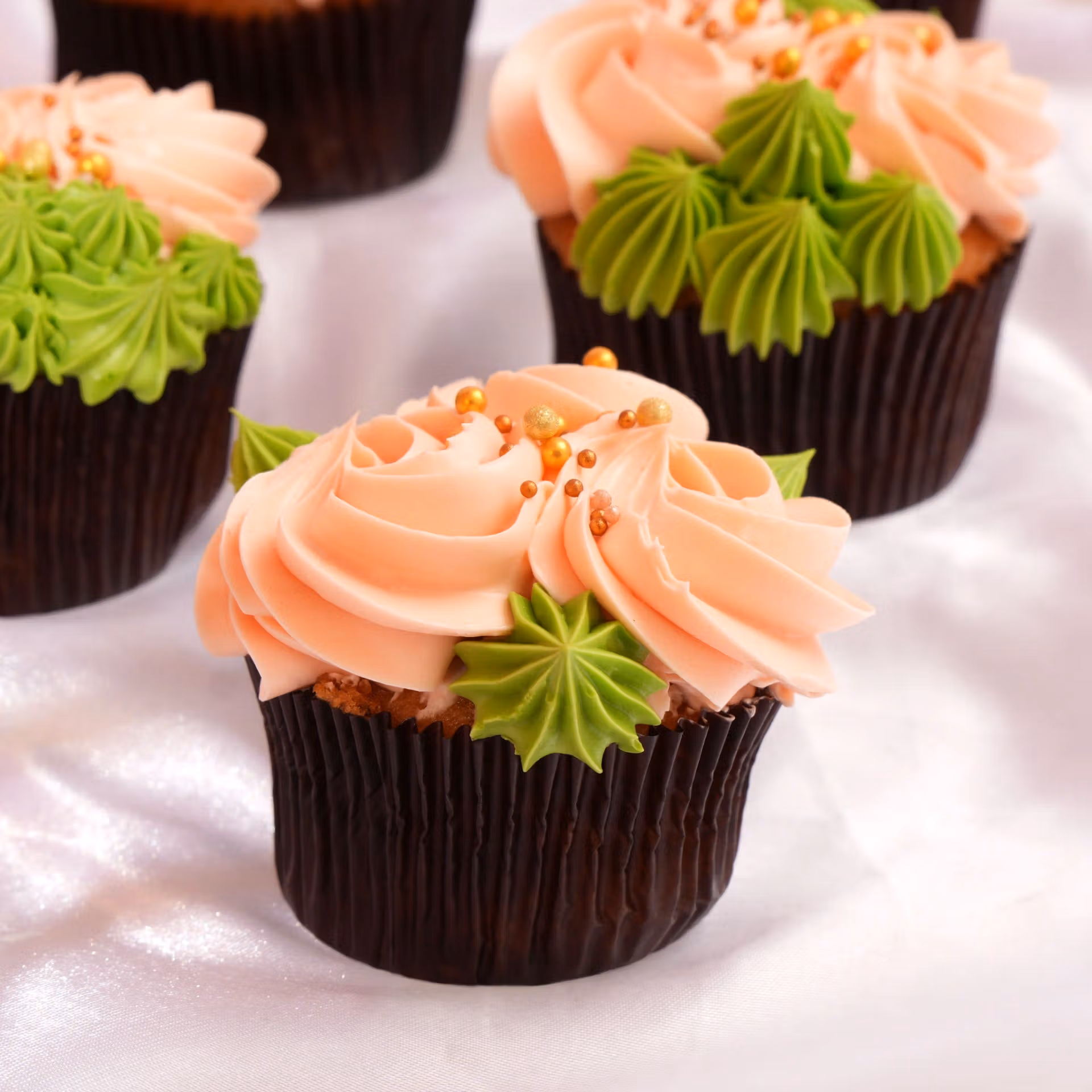 Majlis Sweet Chocolate Cupcake Bites - 6 Delightful Pieces