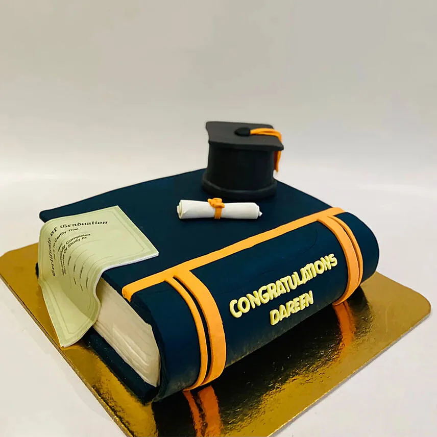 Graduation Cake Vanilla