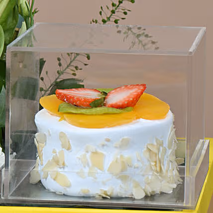 Elegant Rose Bouquet with Fruit Flavored Mono Cake