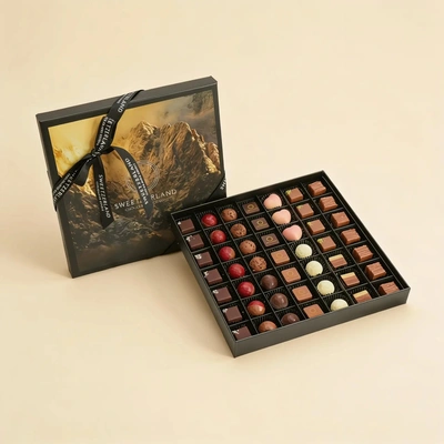 Luxury Genève Black Chocolate Box - 49 Premium Organic Pieces by Sweetzerland
