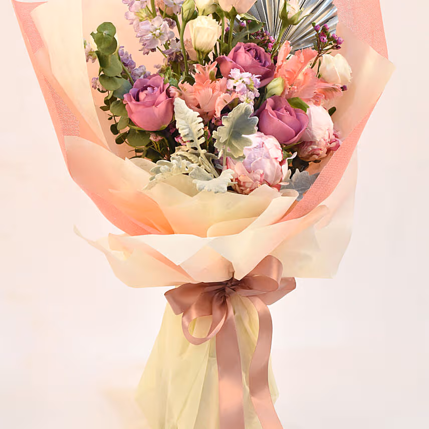 Divine Mixed Flowers Bouquet