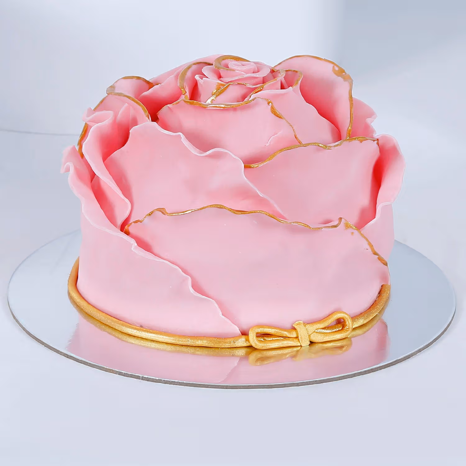 Elegant Fondant Floral Theme Chocolate Cake - Perfect for Celebrations