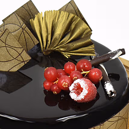 Luxurious Glazed Al Cazar Chocolate Cake - Half Kg Delight