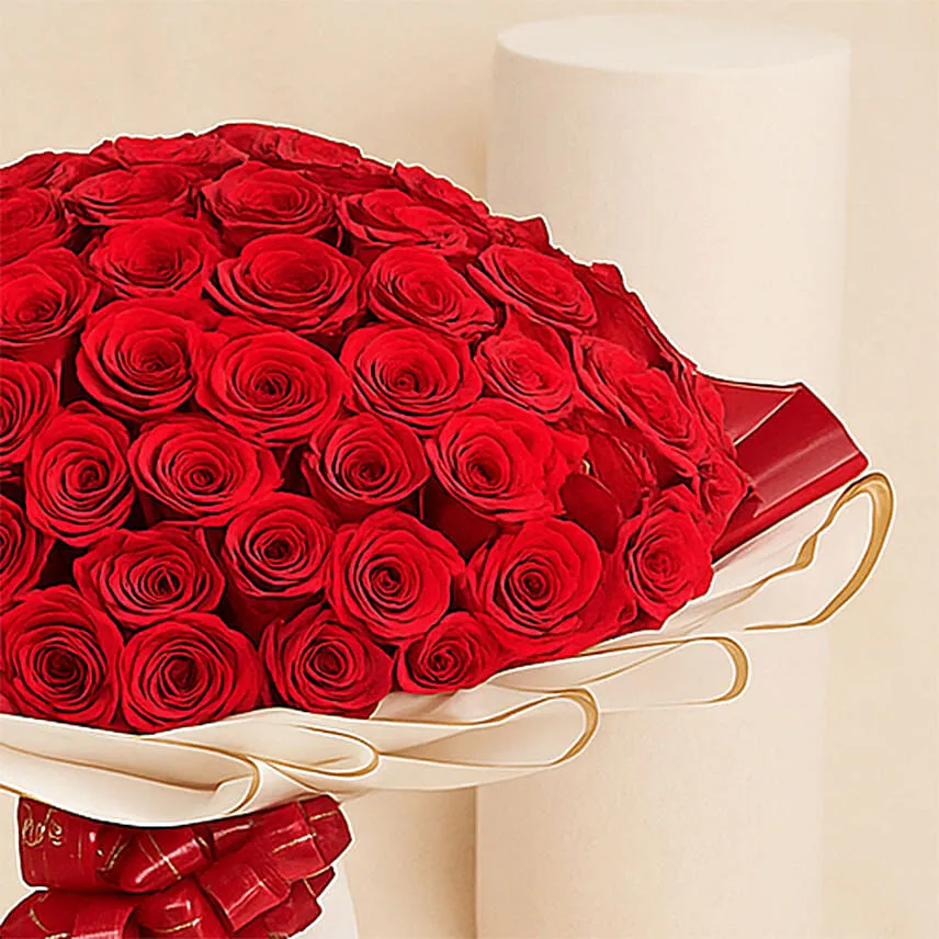 99 Majestic Red Roses