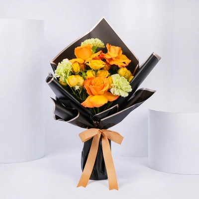 Vibrant Elegance: Exquisite Colorful Roses Bouquet