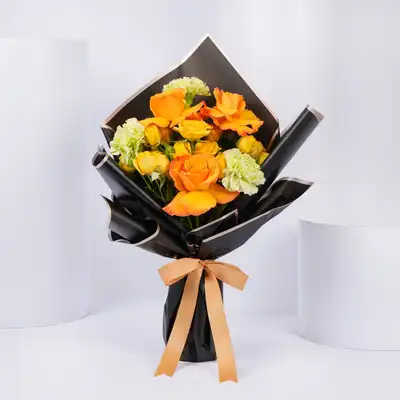 Vibrant Elegance: Exquisite Colorful Roses Bouquet
