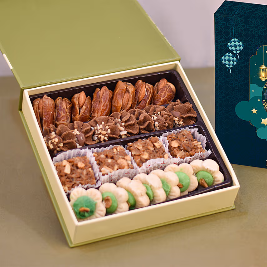 Assorted Dates box for Hari Raya