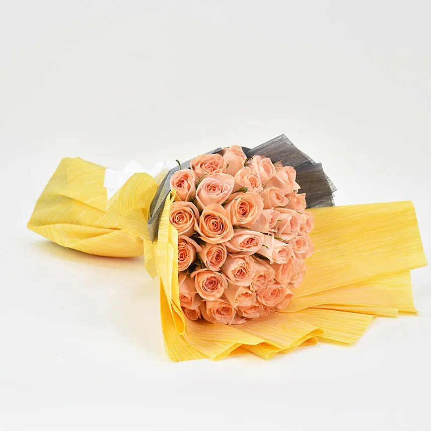 35 Peach Rose Bouquet