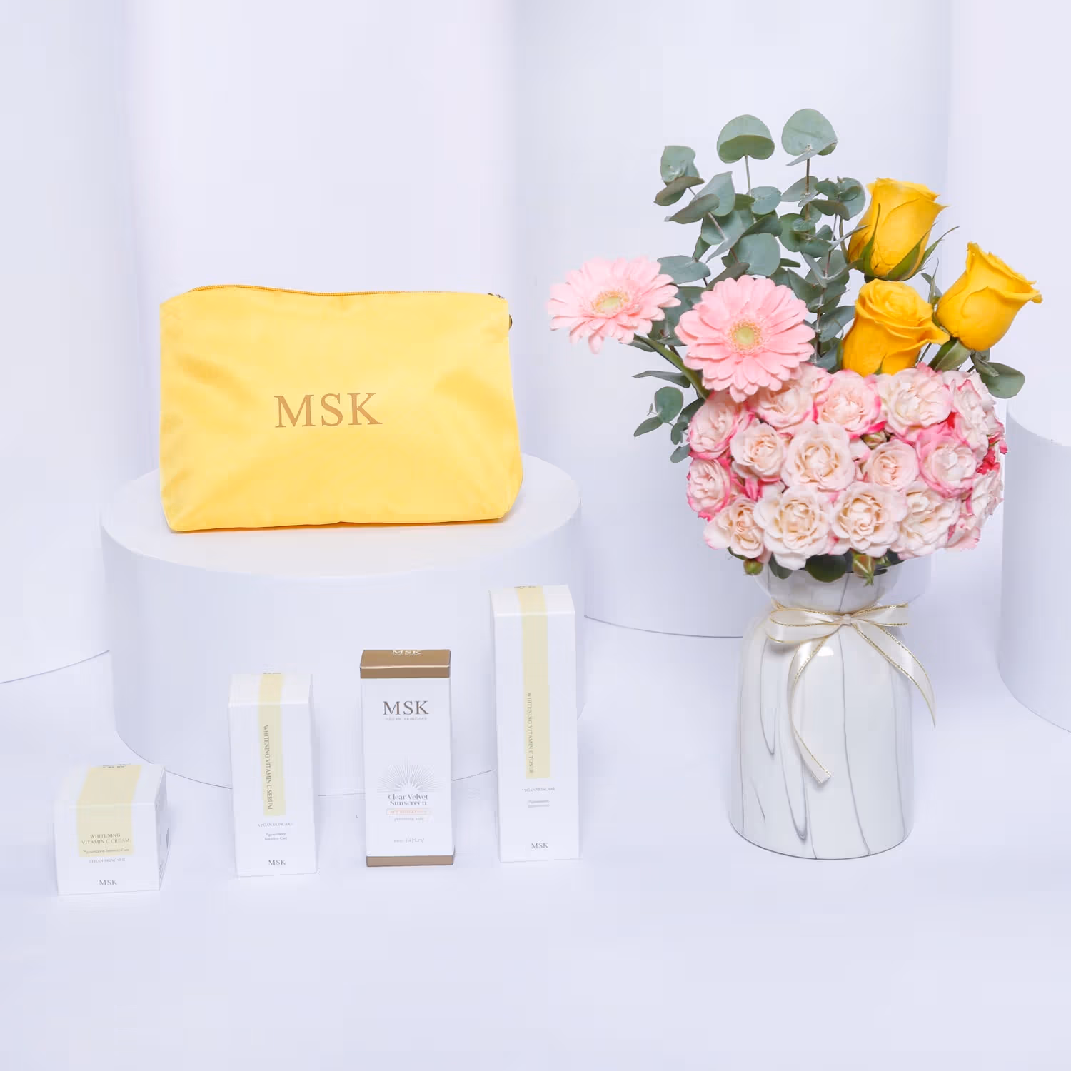 Flowers Vase and MSK Vitamin C Set