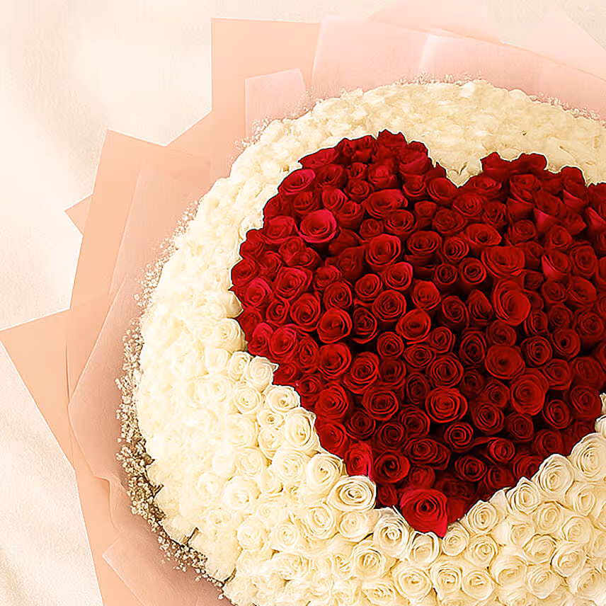 400 Heart Roses Arrangement