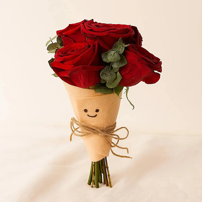 Smiley Mini Jelly Cat Red Rose Bouquet