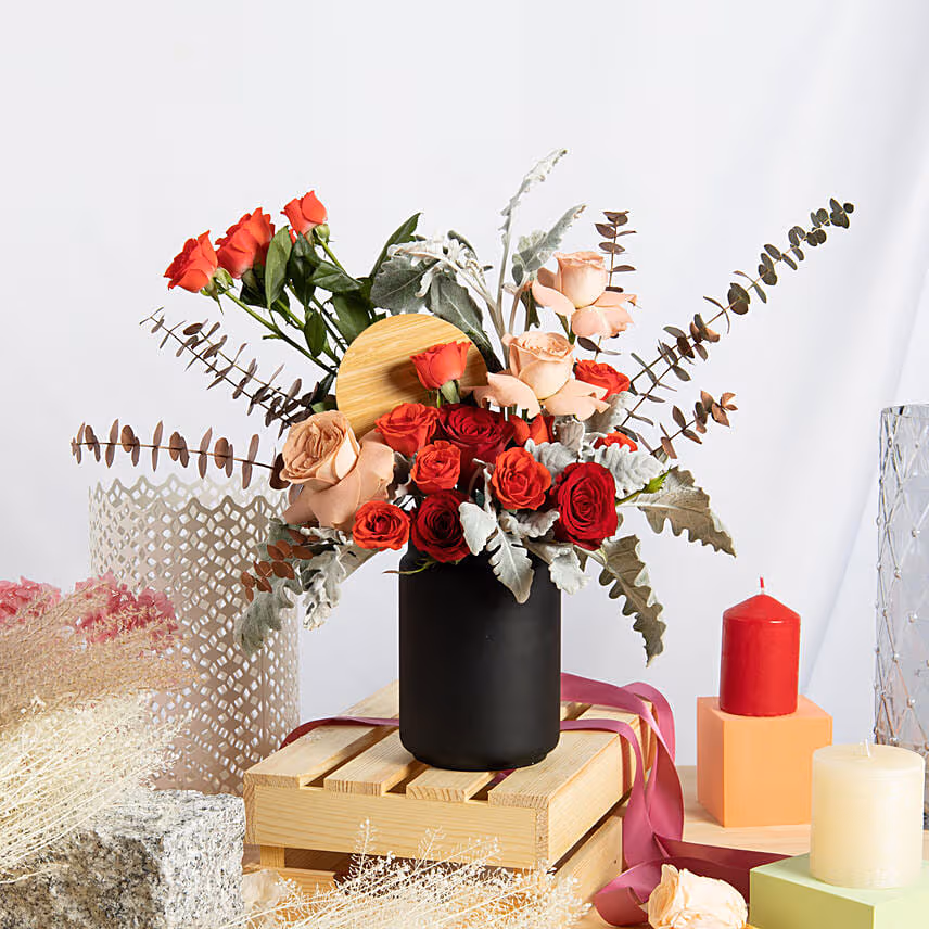Majestic Rose Jar