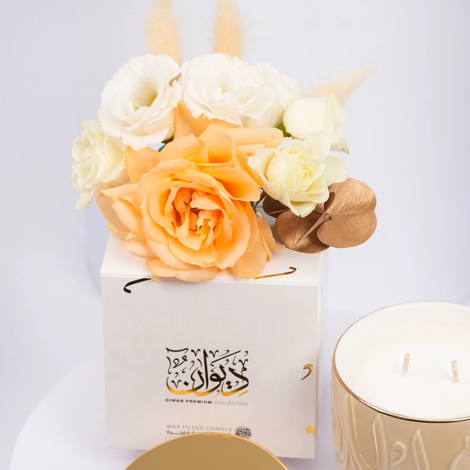 Otantik Home - Luxurious Rose Marine Candle with Elegant White & Orange Roses