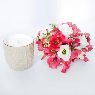 Elegant Gift Set: Diwan Rose Marine Candle with Floral Bouquet