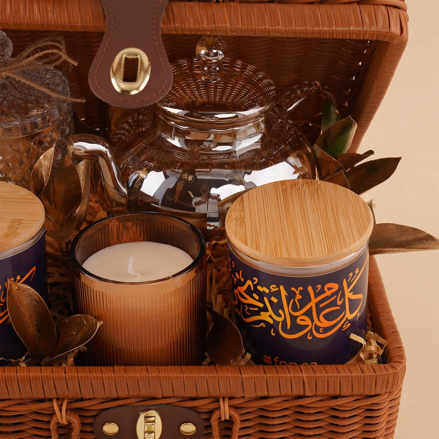 شنطة ضيافة رمضان مع ابريق شاي