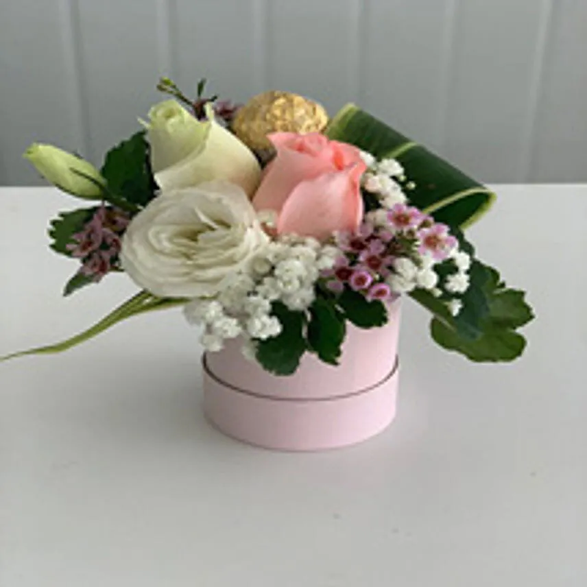Pink Rose With Ferrero Rocher