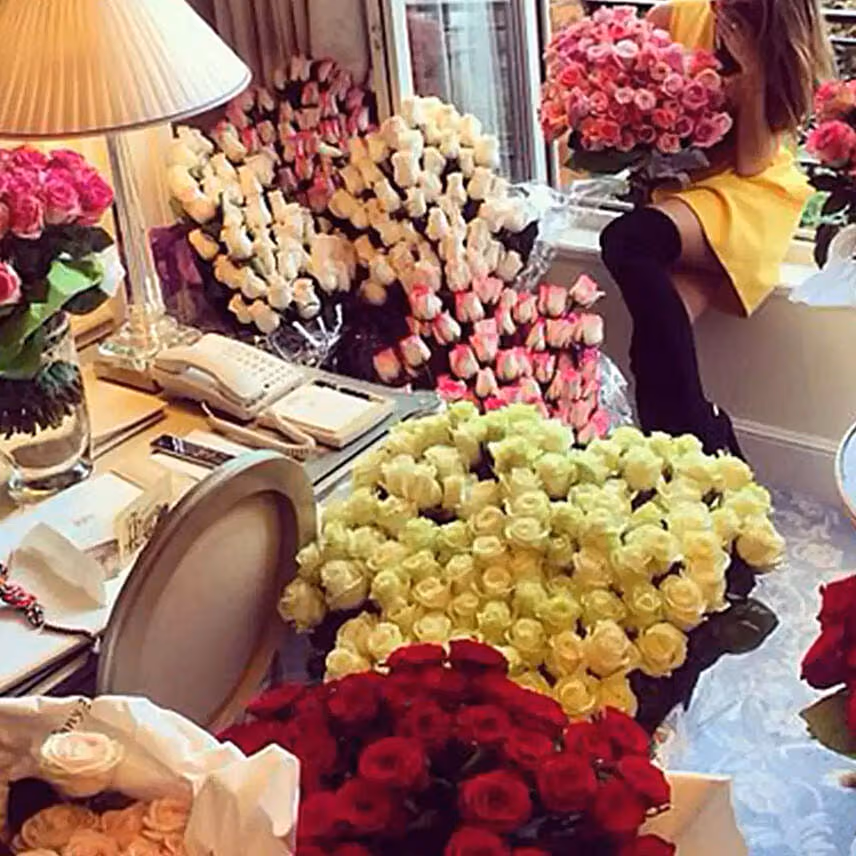 Enchanting 500 Roses Vase Arrangement