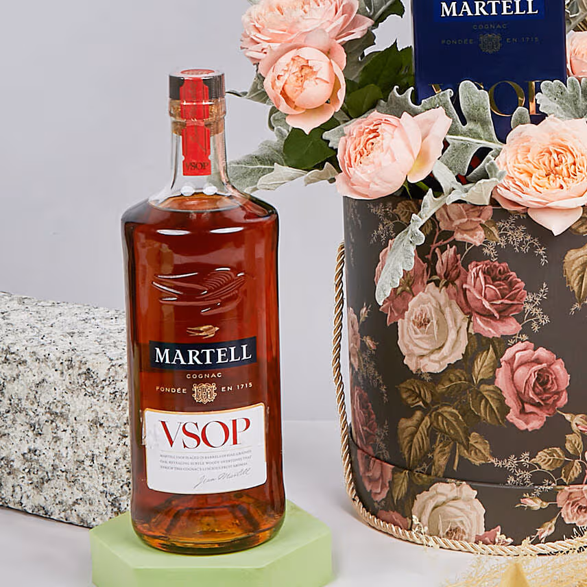 Martell & Roses Celebration Box