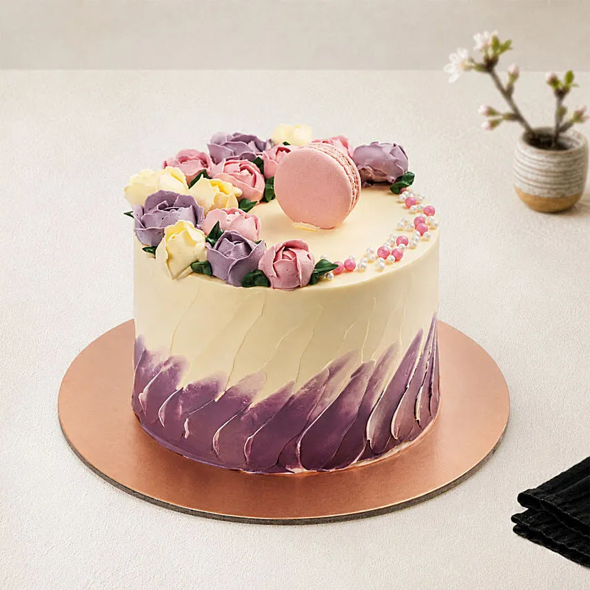 Flowers And Macaroons Chocolate Cake