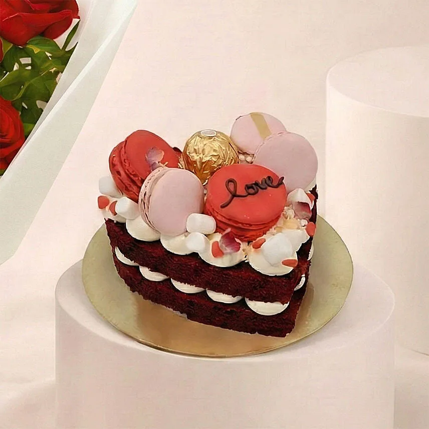 Love 9 Red Roses Bouquet and Cake Bundle