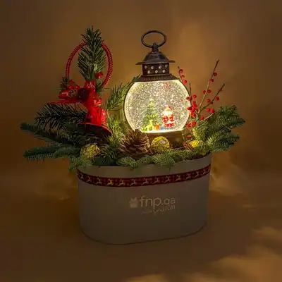 Festive Blush Moments Box: Celebrate the Season with Elegance
