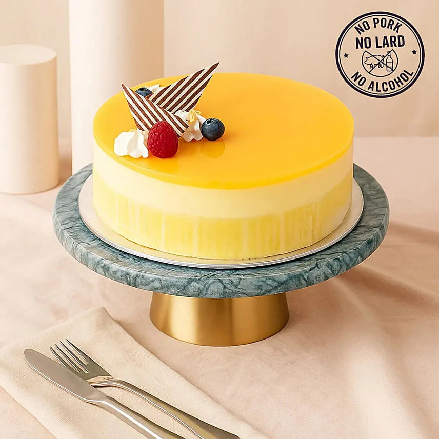 Mangolicious Cake