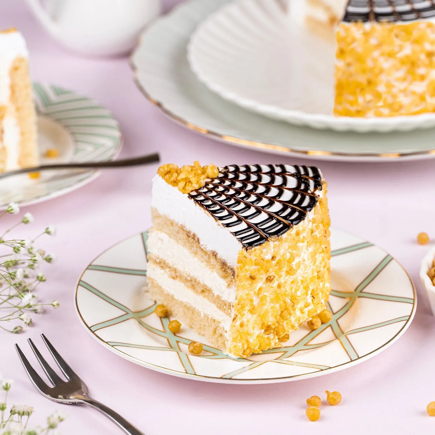 Yummy Butterscotch Cake | 1Kg