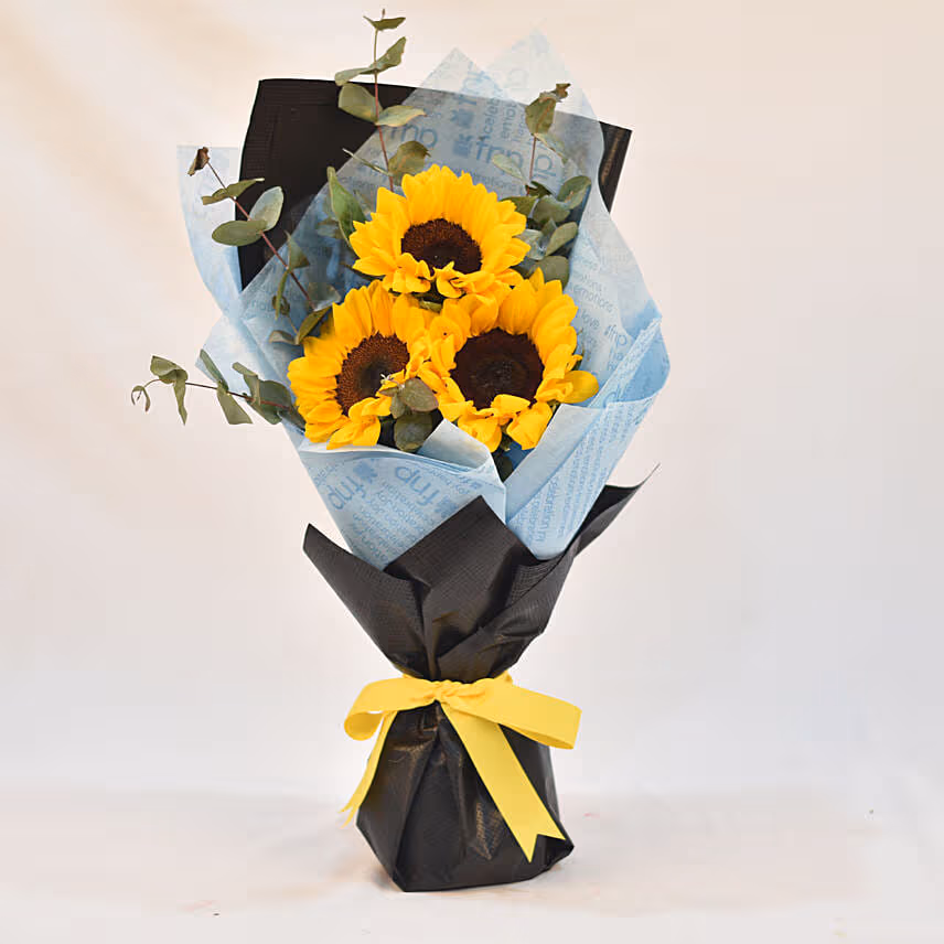 Bright Sunflower Bouquet With Cake