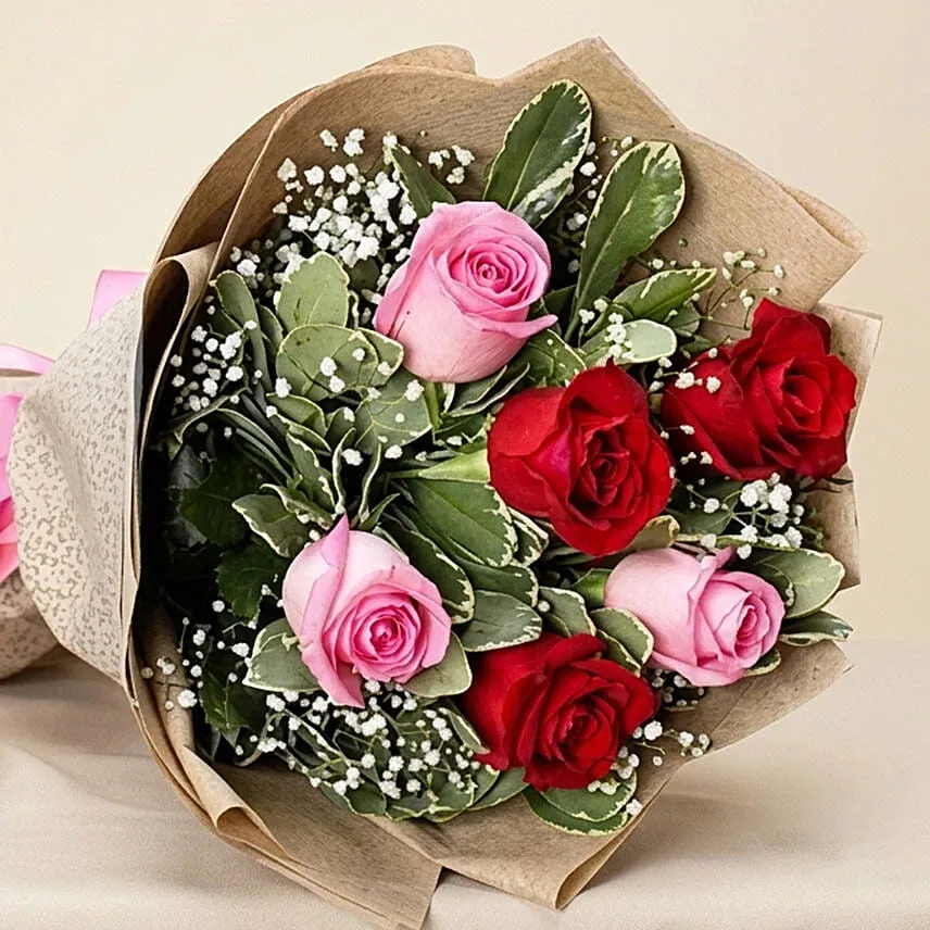 Roses Bouquet With Moet Champagne