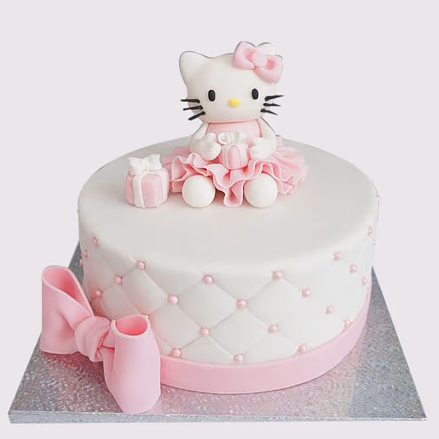Princess Hello Kitty Vanilla Cake