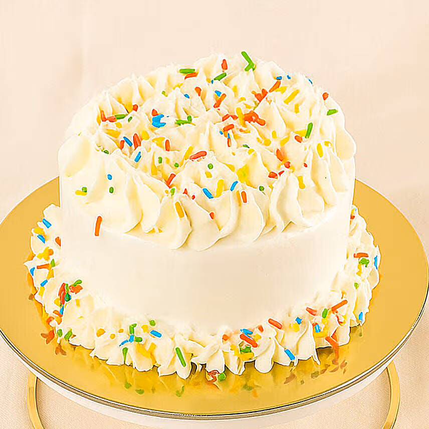 Eggless Vanilla Confetti Mini Cakes 4 inches