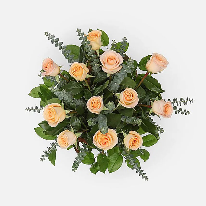 Bunch of 12 Peach Roses Vase Arrangement