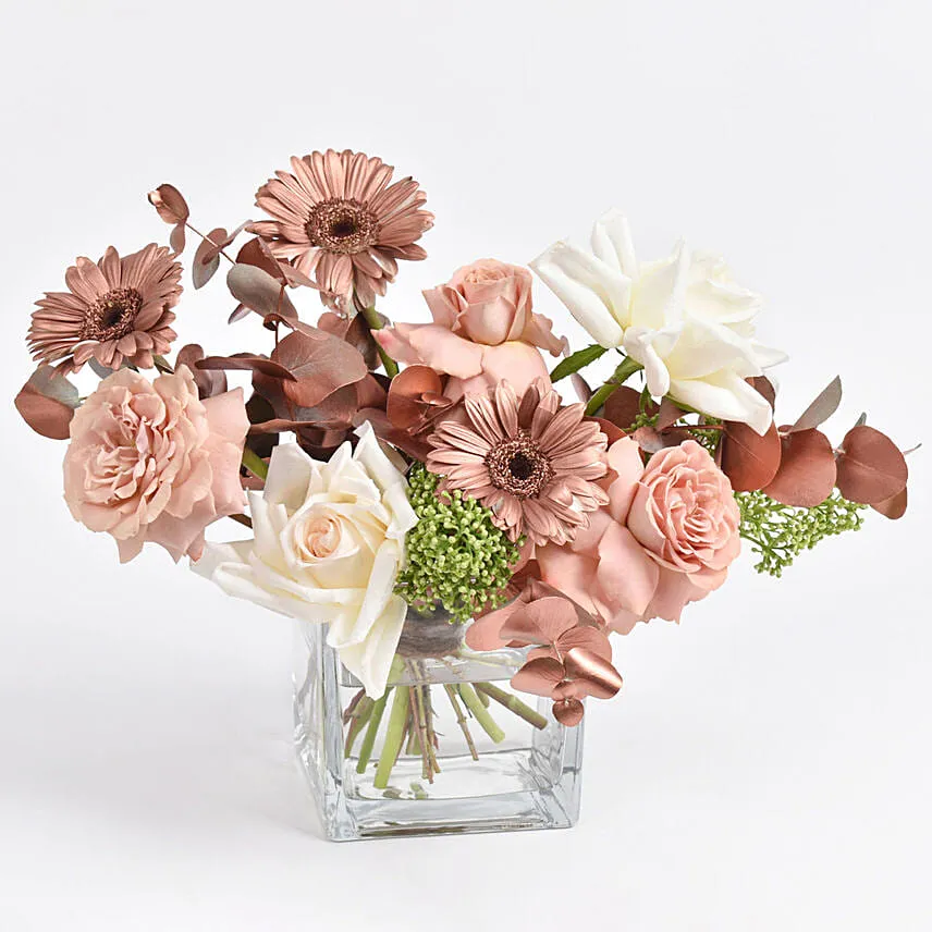 Monochrome Brown Flower Vase