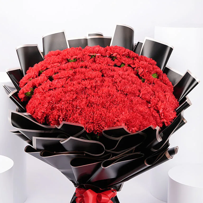 100 Red Carnations Bouquet