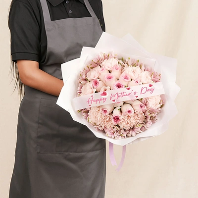 Beautiful Mothers Day Gift Pink Roses Bouquet