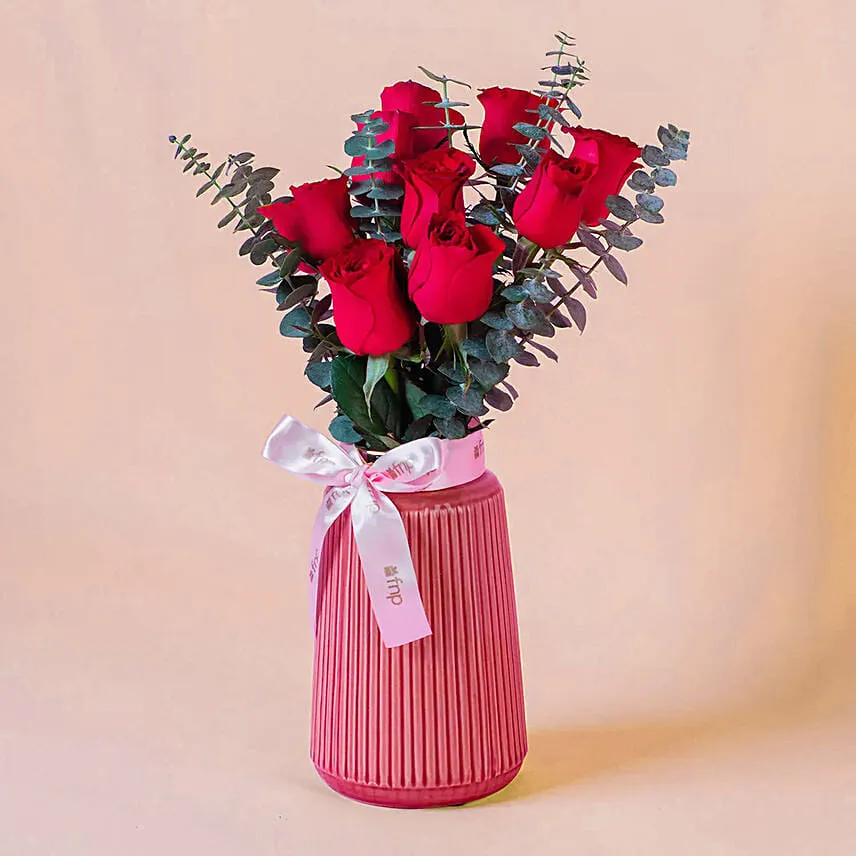 Beautiful Roses Arranged In Designer Vase For Valentine