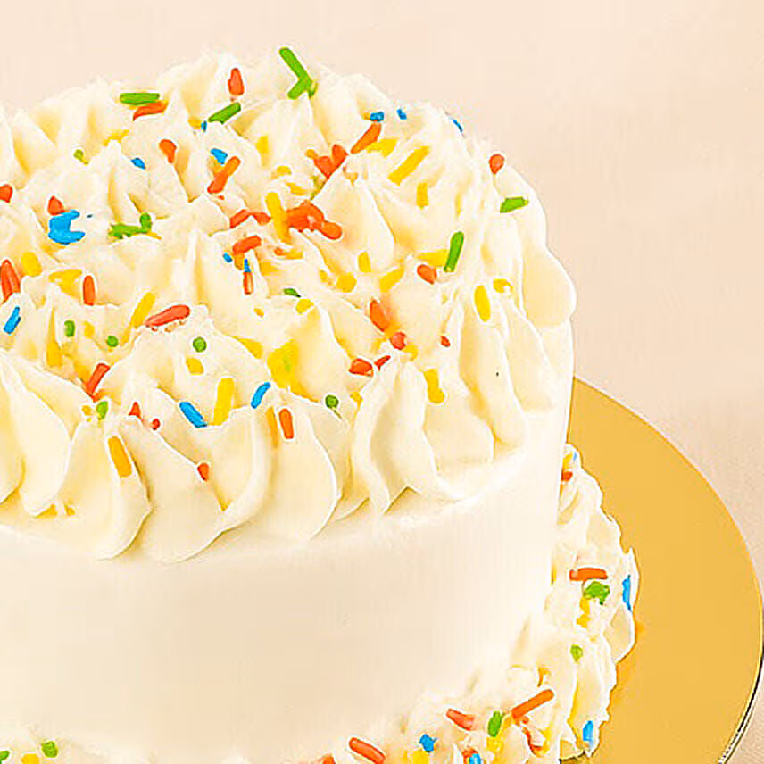 Eggless Vanilla Confetti Mini Cakes 4 inches