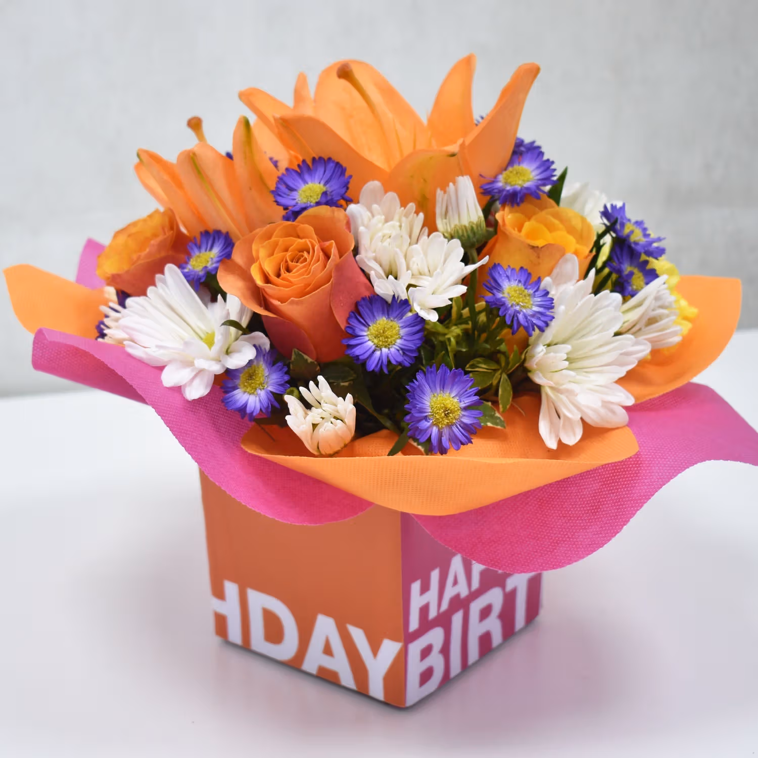 Celebrate with a Vibrant Birthday Floral Arrangement