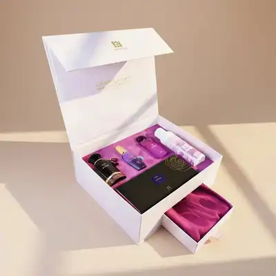 Luxurious Oud & Roses Unisex Gift Set - Perfume, Spray, Hair Mist, Bakhoor & More