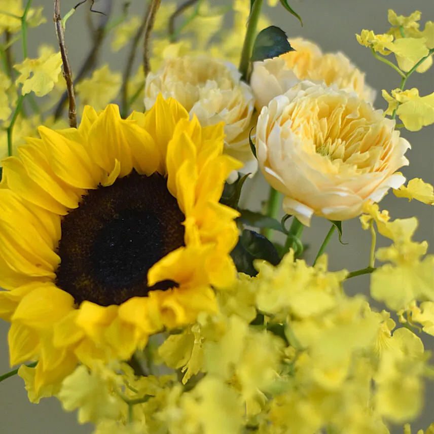 Gleaming Flowers Bottle Vase