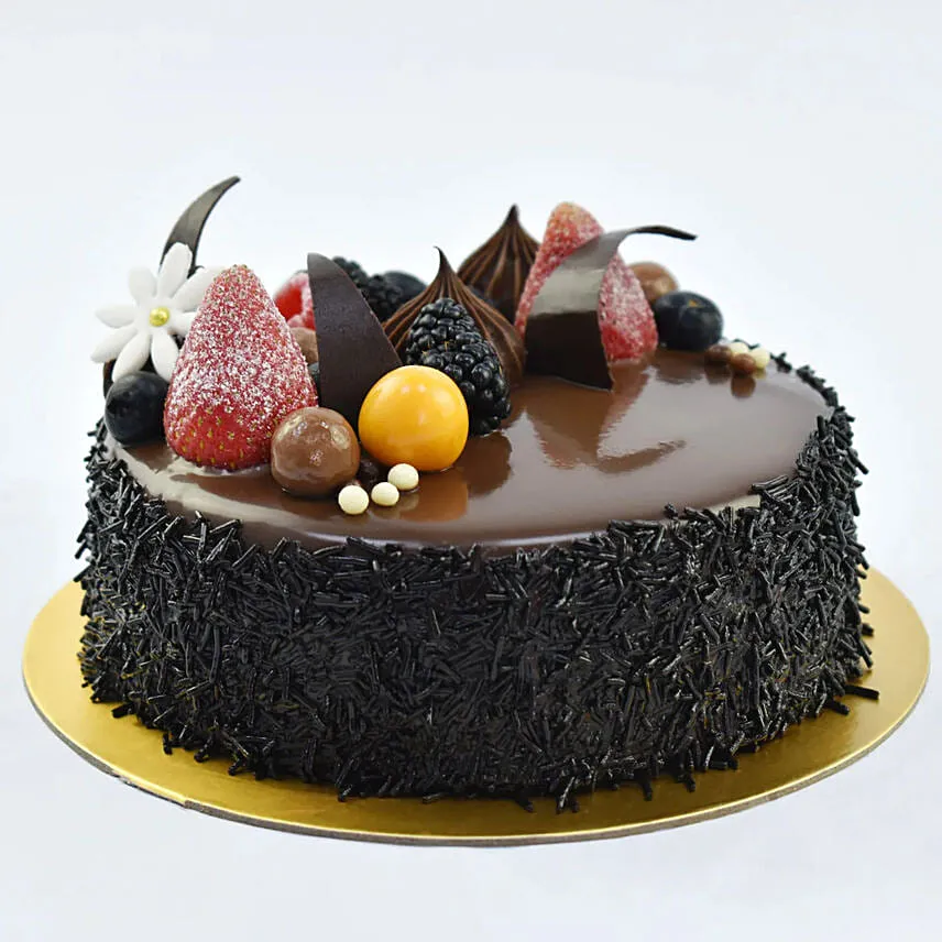 Chocolate Forest Berries Cake 8 Portion