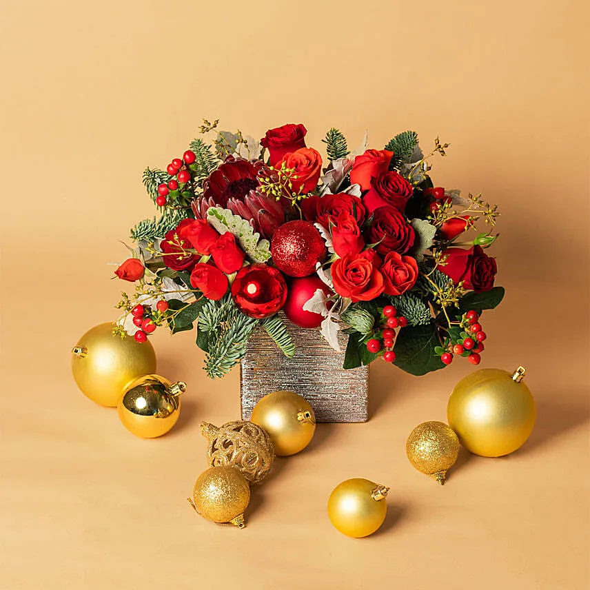 A Christmas Confetti Arrangement