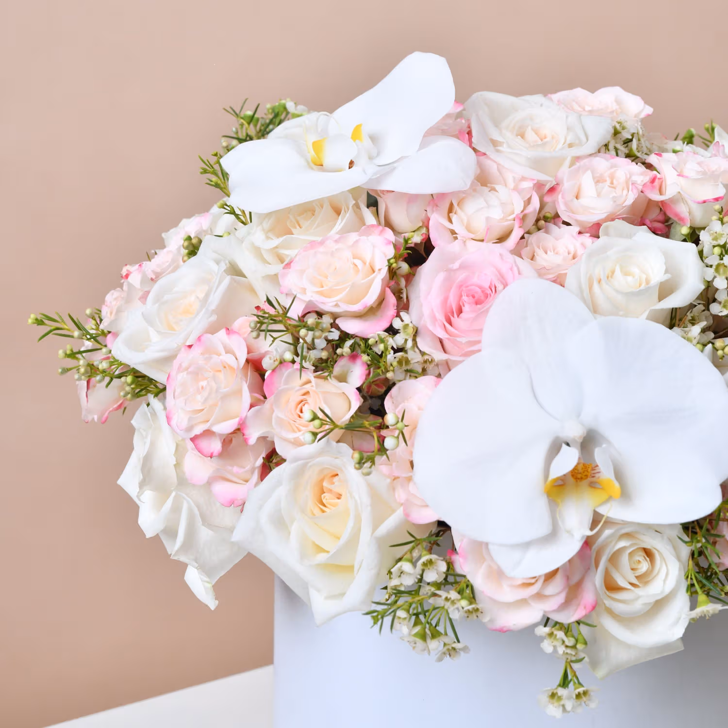 Harmonious Roses: Elegant White and Baby Pink Arrangement