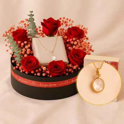 Roses n Fontenay Paris Heart Bow Gilded Necklace