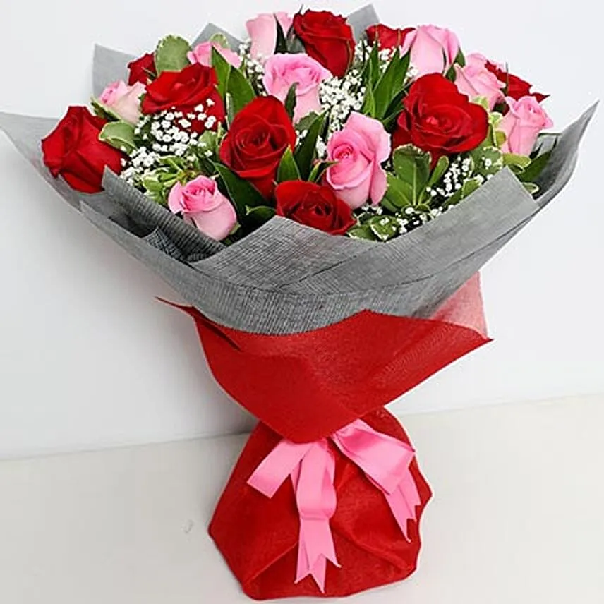 Pink and Red Luxurious Bouquet