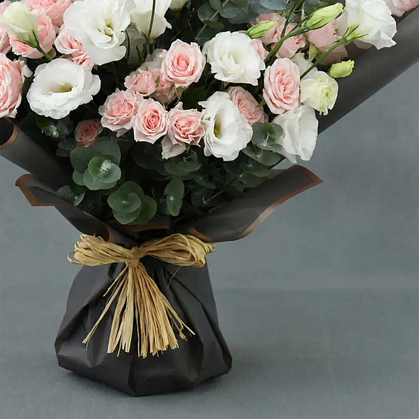 Spray Rose and Lisianthus Bouquet