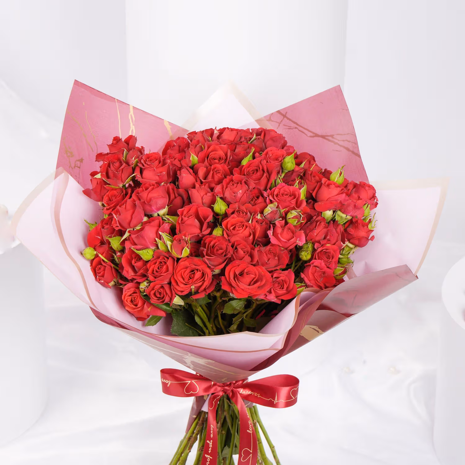 Elegant Valentine Red Spray Roses Bouquet - Bouquet