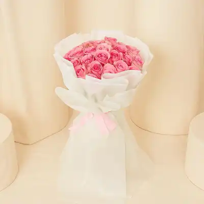Exotic Pink Roses Flower Bouquet