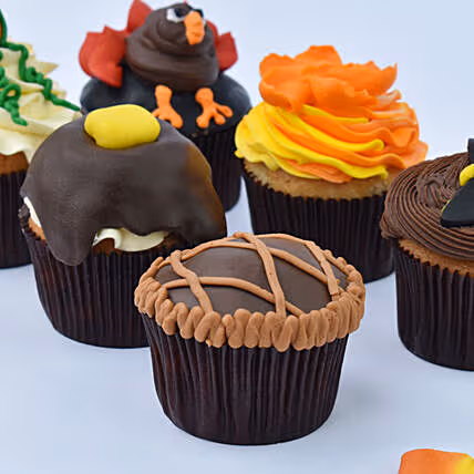 Festive Pumpkin-Shaped Chocolate Cupcakes - Perfect for Thanksgiving
