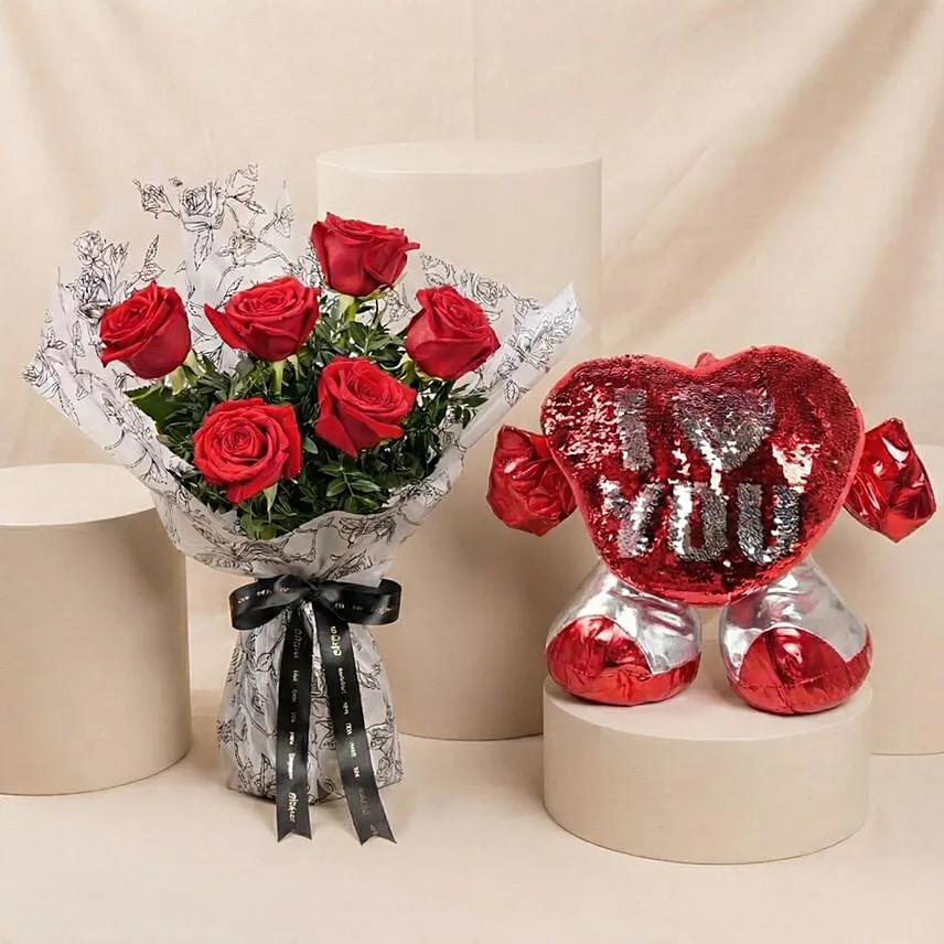 Bouquet of 6 Red Roses With Hugging Heart for Valentines